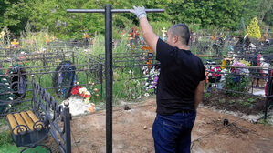 Обычно мы используем сваи диаметром 76 мм и длиной 2 м